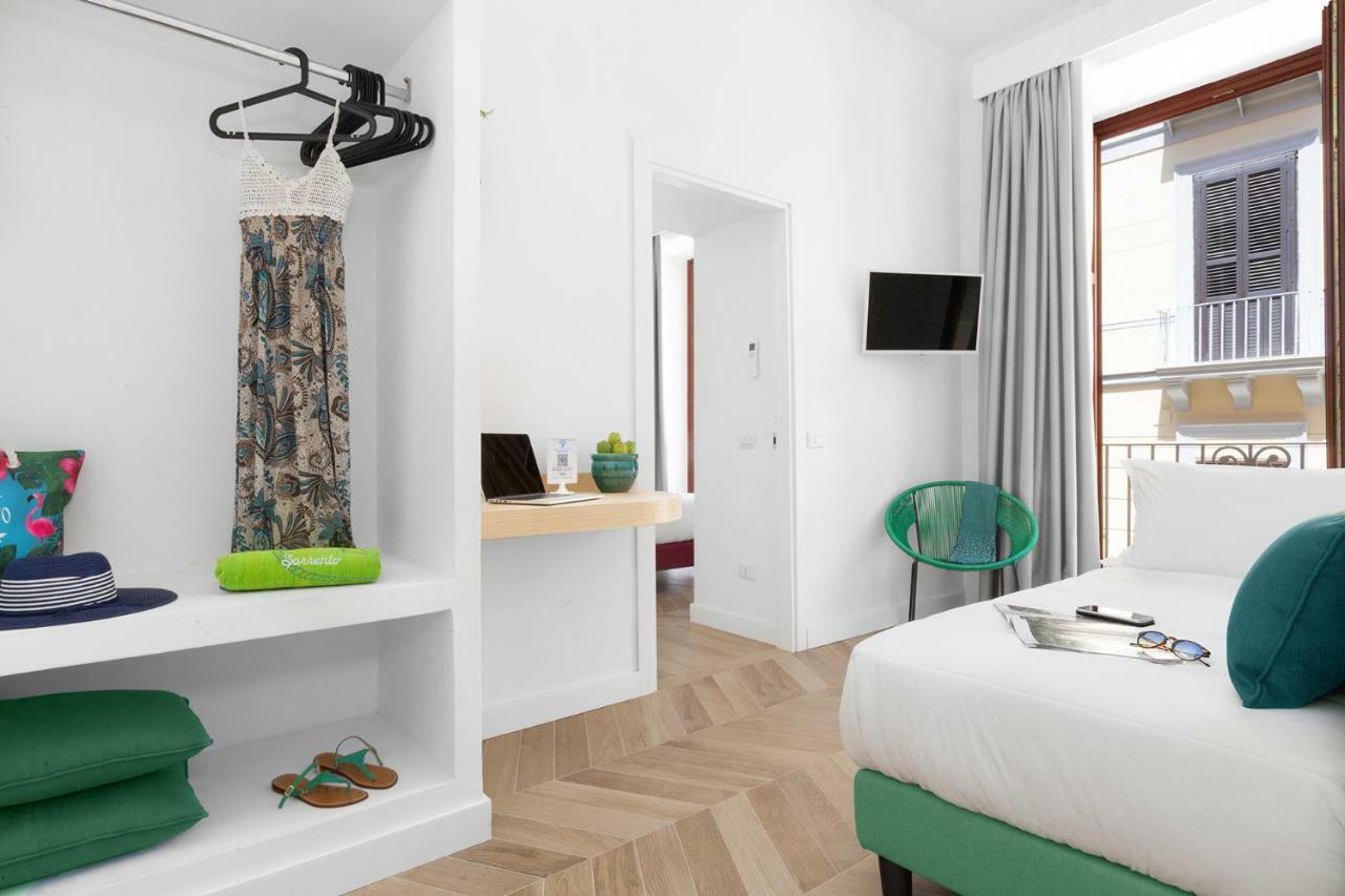 Amore Rentals - Casa 80 Sorrento Bagian luar foto