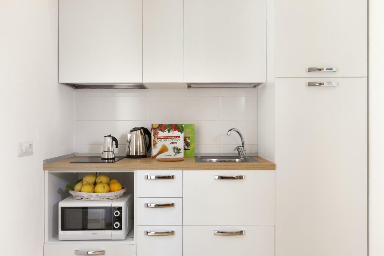 Amore Rentals - Casa 80 Sorrento Bagian luar foto
